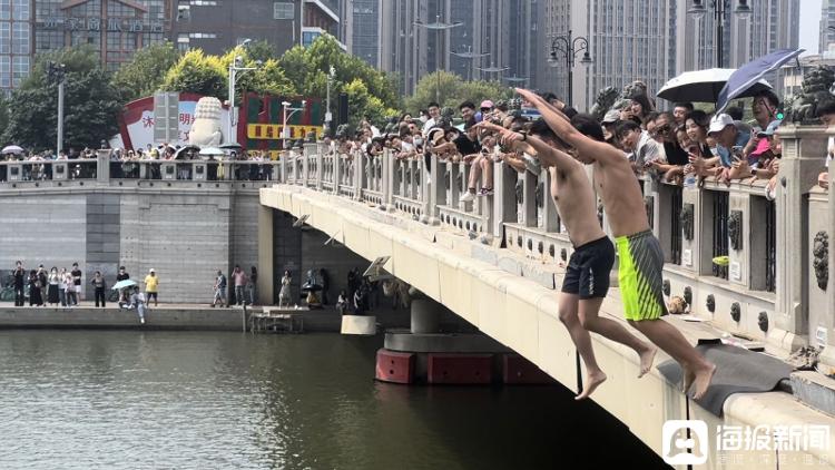 “天津大爷”跳水跳出8A网红景区！看天津文旅部门如何把这网红干成“长红”？