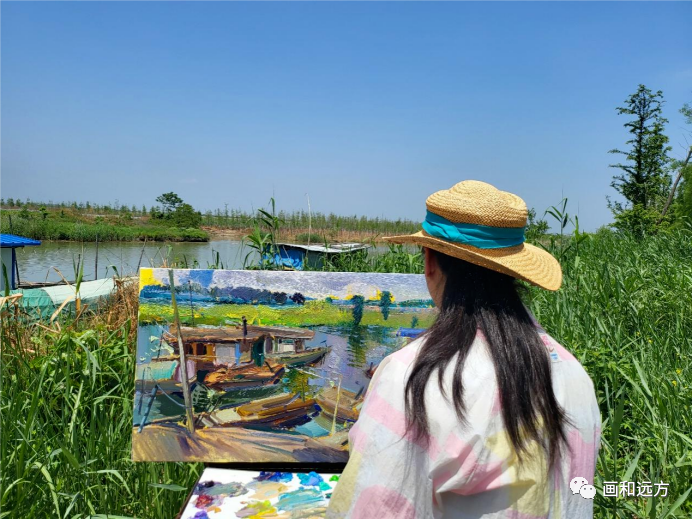 爱写生的管朴学：天大地大任驰骋 像飞鸟 像蝴蝶，她的归宿是旅途 在路上 在远方