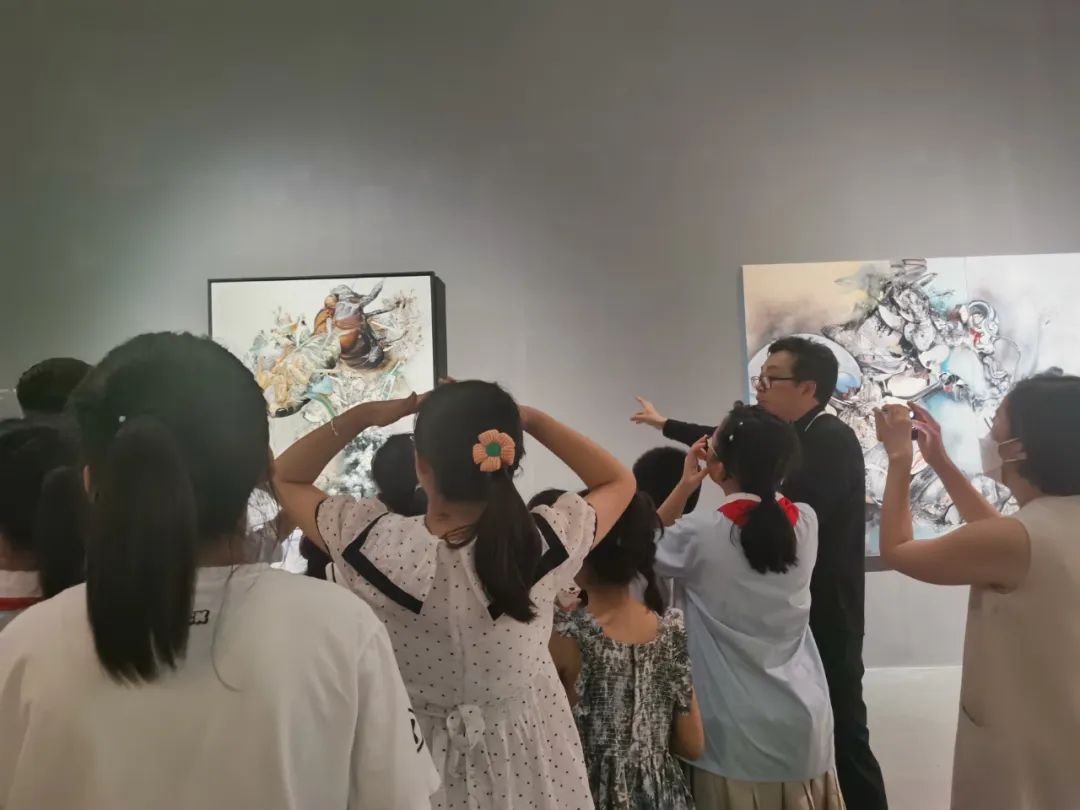 探寻现实下万古运行的抽象的能量世界——“万古能量图景”钟飙个展在西安崔振宽美术馆开幕