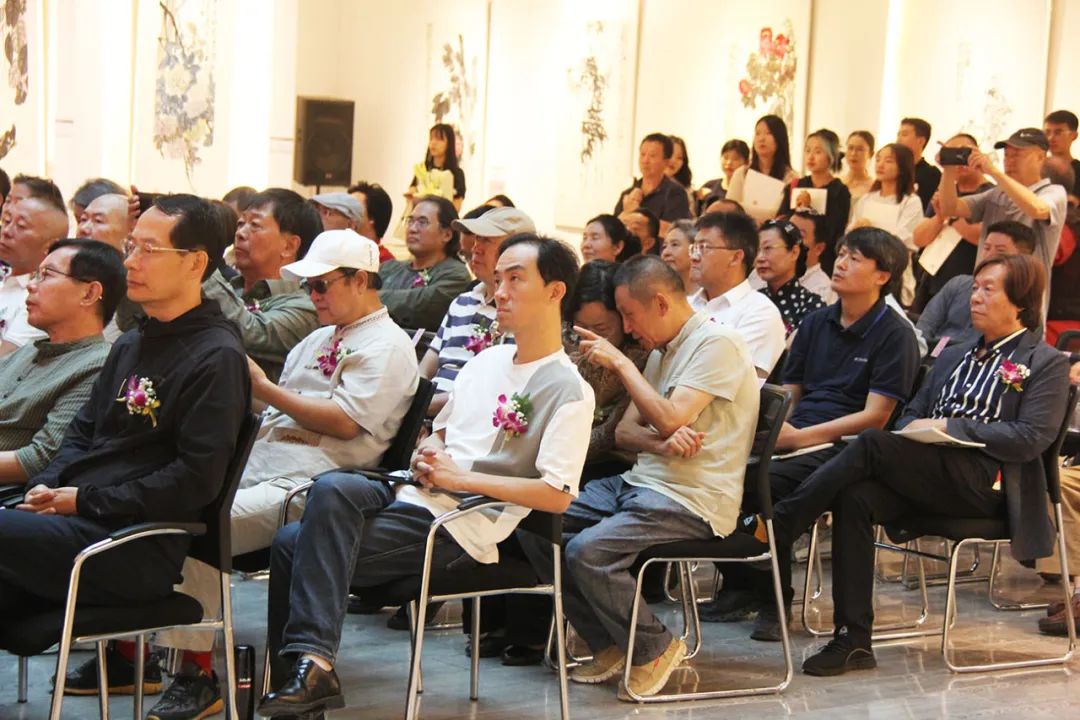 “花开盛世——孙成刚大写意花鸟画全国巡回展（兰州站）”今日盛大开幕