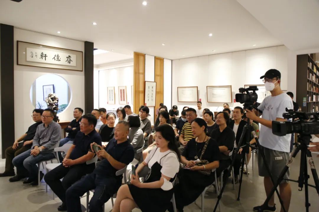 “张望艺术作品展”雅集座谈面面观：什么是新现实主义水墨主张？