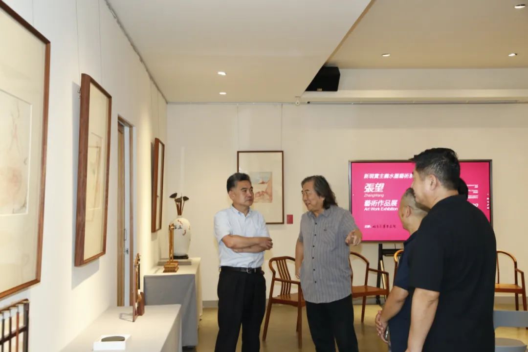 “张望艺术作品展”雅集座谈面面观：什么是新现实主义水墨主张？