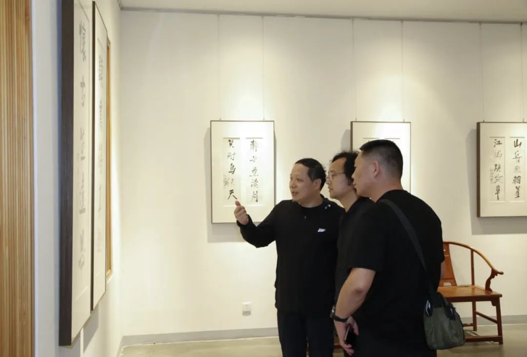 “张望艺术作品展”雅集座谈面面观：什么是新现实主义水墨主张？