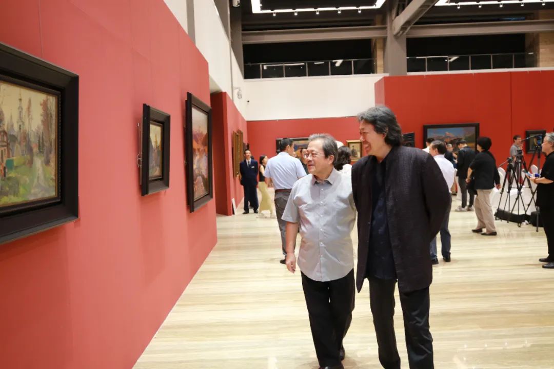 “潘义奎油画展”在中国国家画院开幕