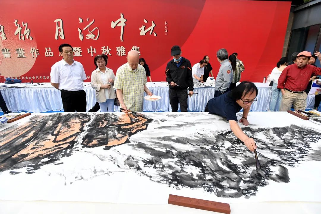 “清风雅韵 月满中秋——艺术家书画作品展暨中秋雅集”在书画频道隆重举行