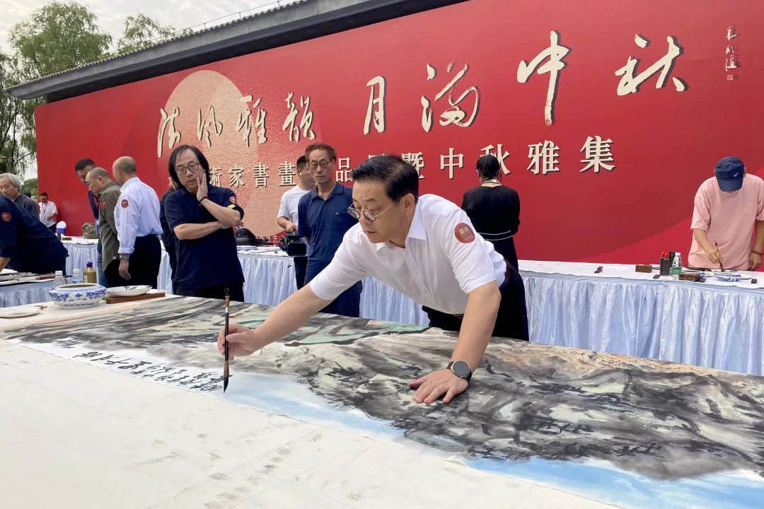 “清风雅韵 月满中秋——艺术家书画作品展暨中秋雅集”在书画频道隆重举行