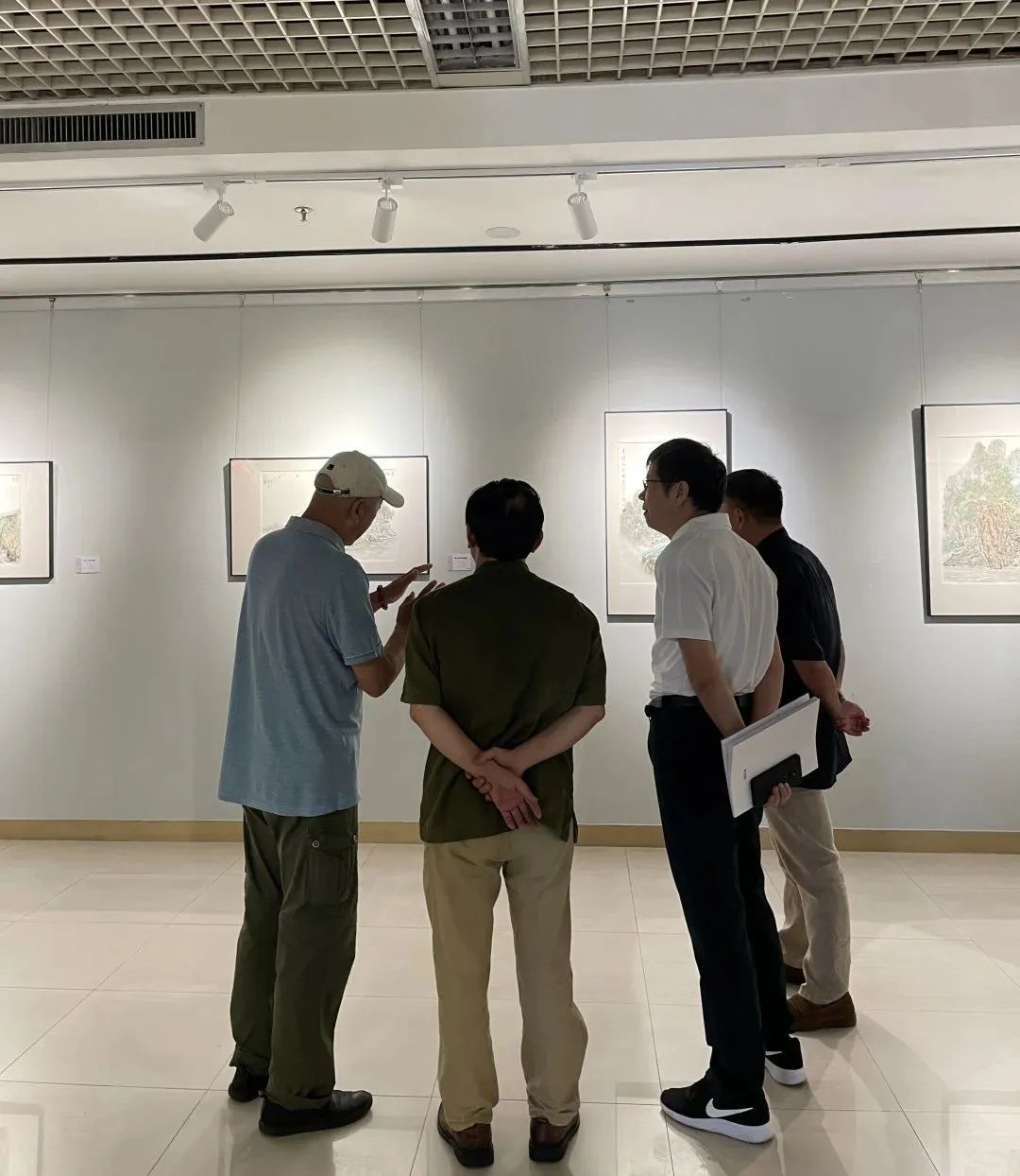 第五届“南北水墨——中国画名家作品邀请展”在深圳开幕