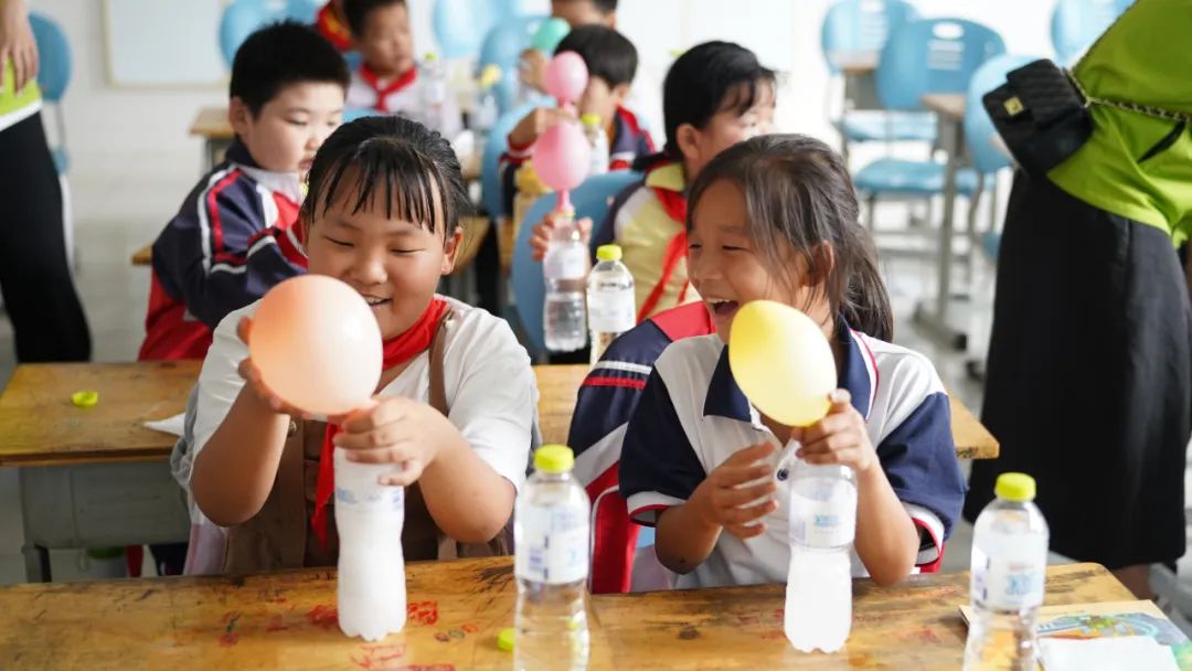 第十二所“歌尔成长驿站”落地潍坊安丘石埠子小学