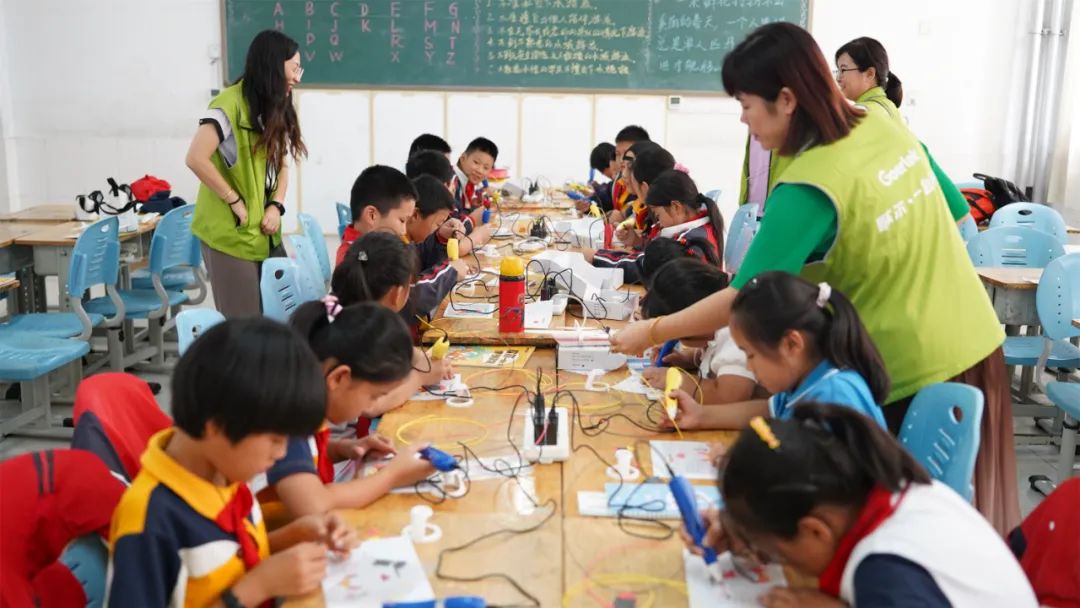 第十二所“歌尔成长驿站”落地潍坊安丘石埠子小学