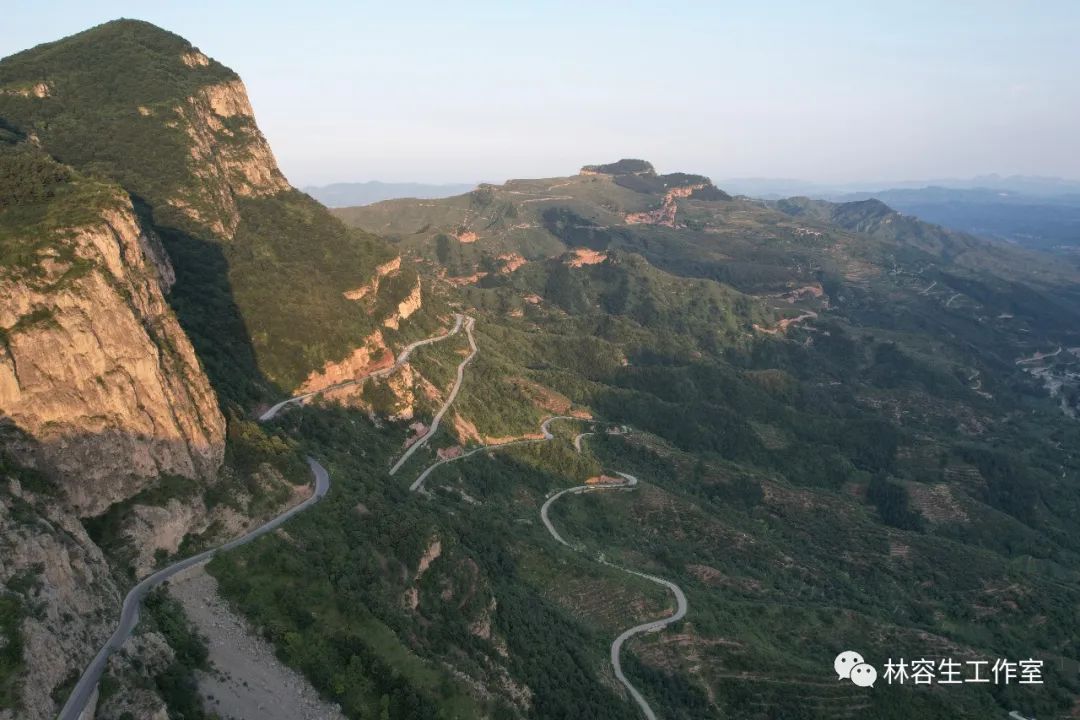 林容生河北邢台云梦山写生：在安静的角落，听流水的声音