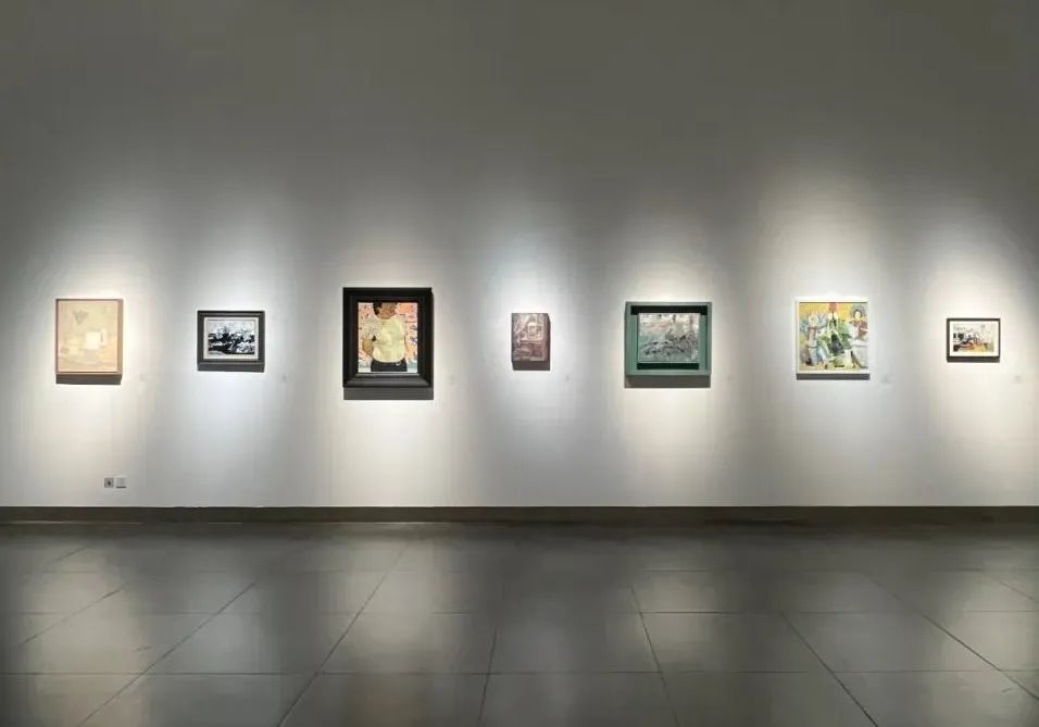 “中国高等艺术院校在校生小幅油画作品展”在北京开展