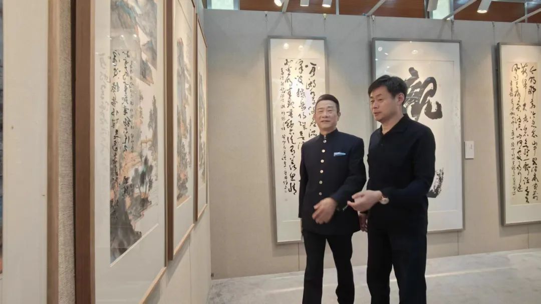 “丹青繁露——单国防 单永进书画作品展”在北京隆重开幕