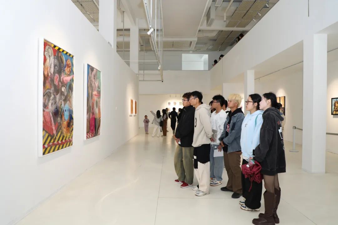 涂绘而不拾陈蜕 | “涂不拾遗——现代艺术国际邀请展”亮相江西，二十余位国内外艺术家参展