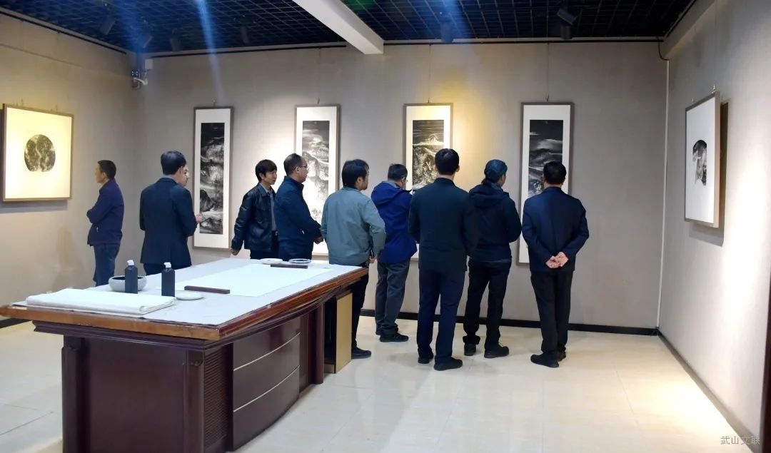 大美陇原·画说武山 | “秋兴雅集——李晓松山水画小品展”在甘肃举办，共展出60余幅作品