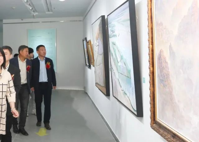 “青岛印记·灵秀崂山——油画作品展”隆重开幕