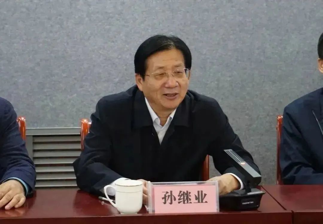 “助力乡村振兴县区行”系列活动在淄博沂源县举办，山东画院院长孔维克、画家孙棋参加活动