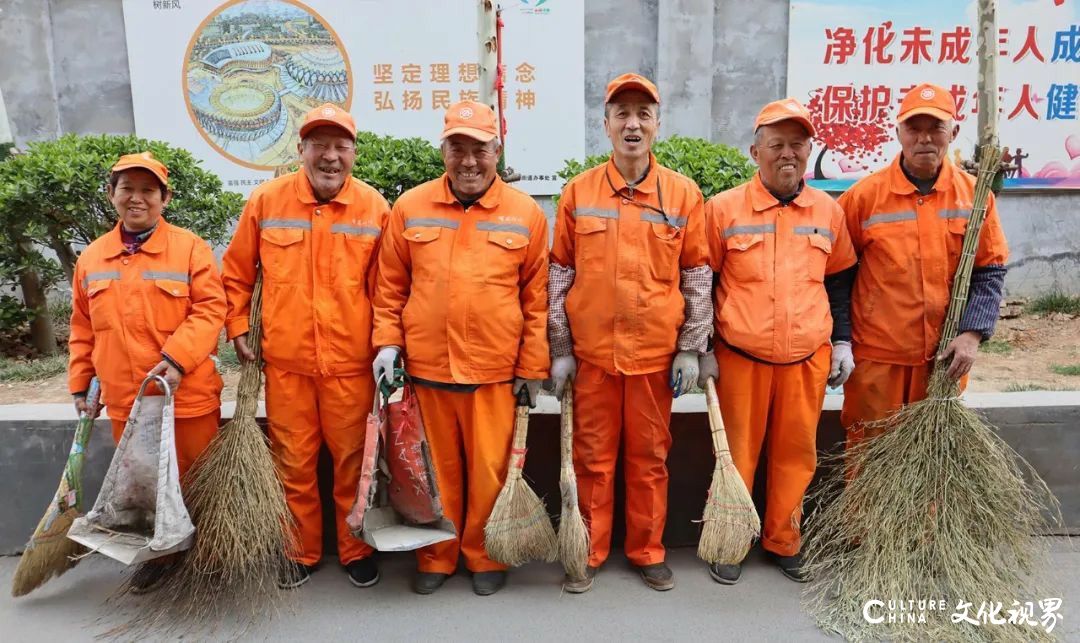 山东第二十九届环卫工人节 | 银丰物业向环卫工人捐赠10万元爱心物资，并获“十佳爱心单位”荣誉称号