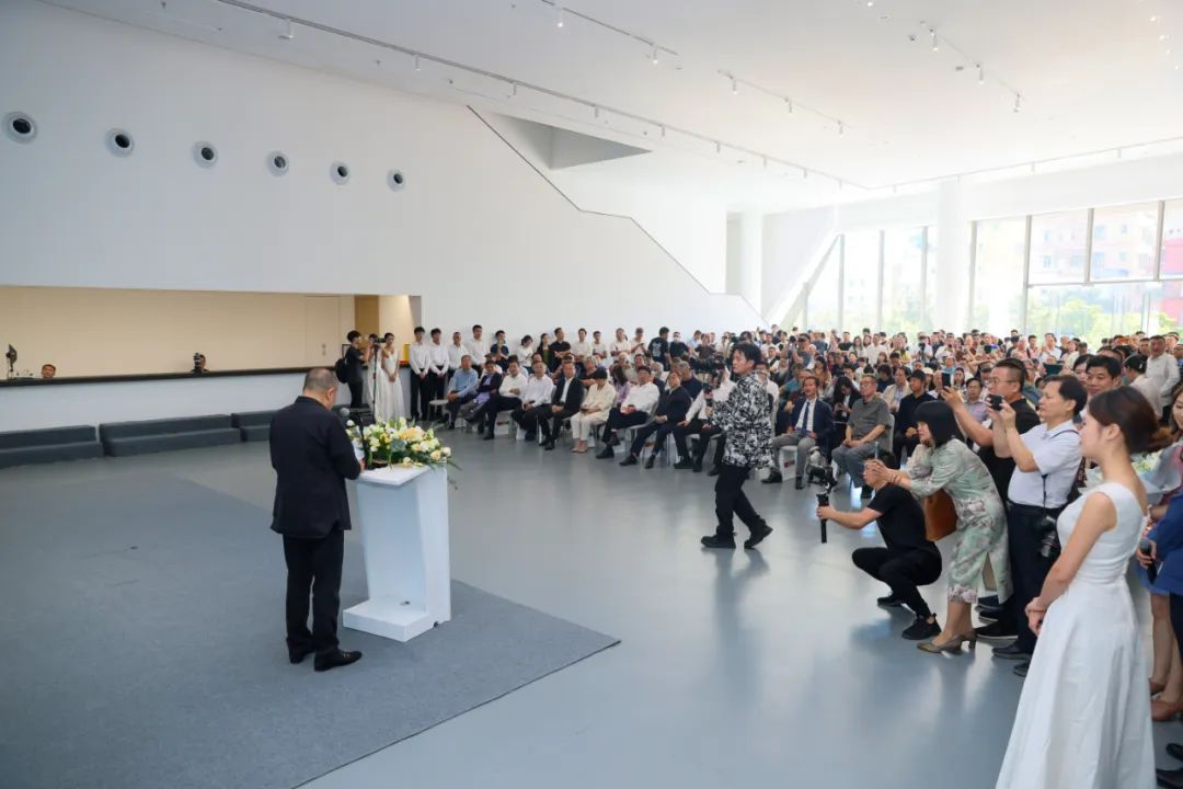 “天地人和 · 大道不孤——卢禹舜中国画作品展”在深圳隆重开幕