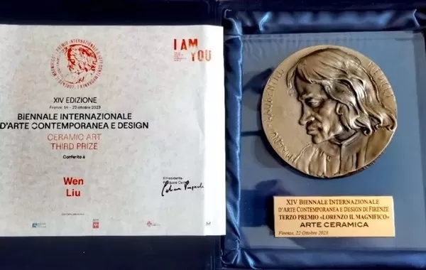 第14屆佛羅倫薩雙年展中國單元榮獲四項大獎，策展人張思永團隊被授予雙年展大使榮譽