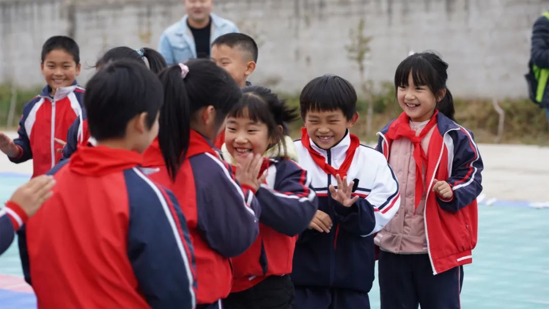 第十三所“歌尔成长驿站”落地潍坊安丘市石埠子镇上株梧小学