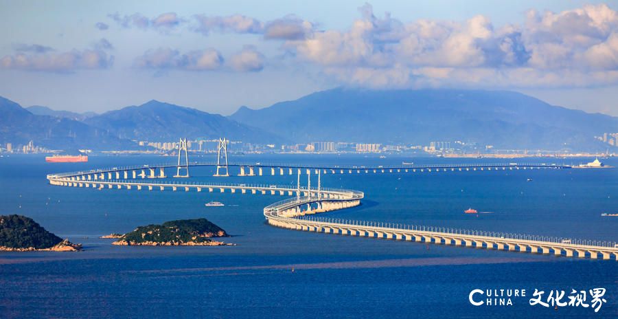 港珠澳大桥旅游，即将试运营！