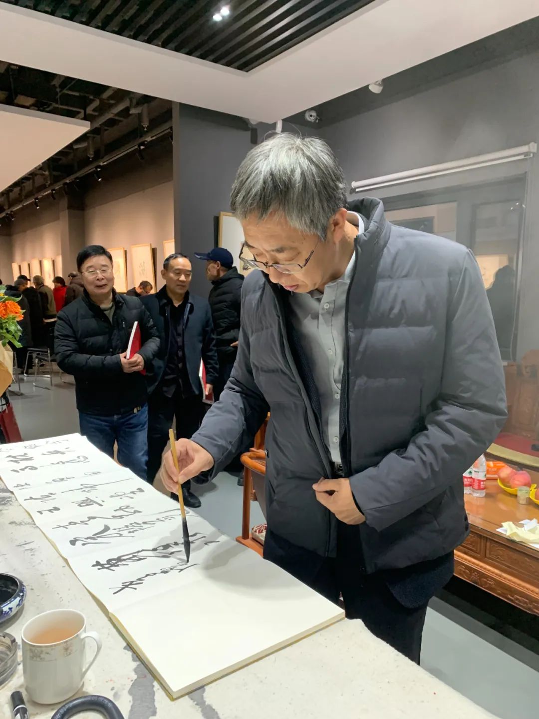 “南山桃李——任敬彬中国画小品展”艺术研讨会暨画集首发式成功举办