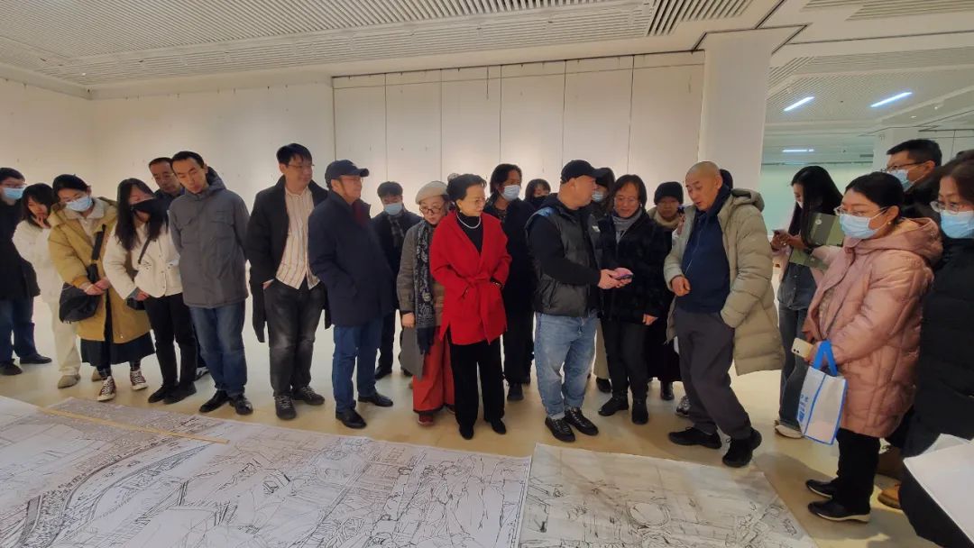 山东省美术家协会专家团到青岛市指导备战第十四届全国美展工作