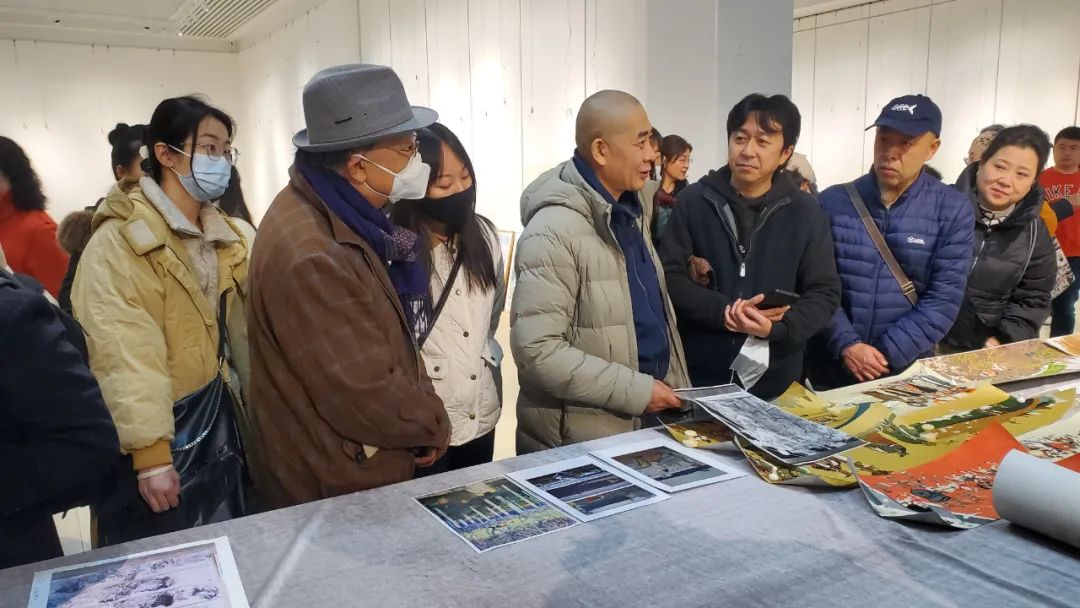 山东省美术家协会专家团到青岛市指导备战第十四届全国美展工作