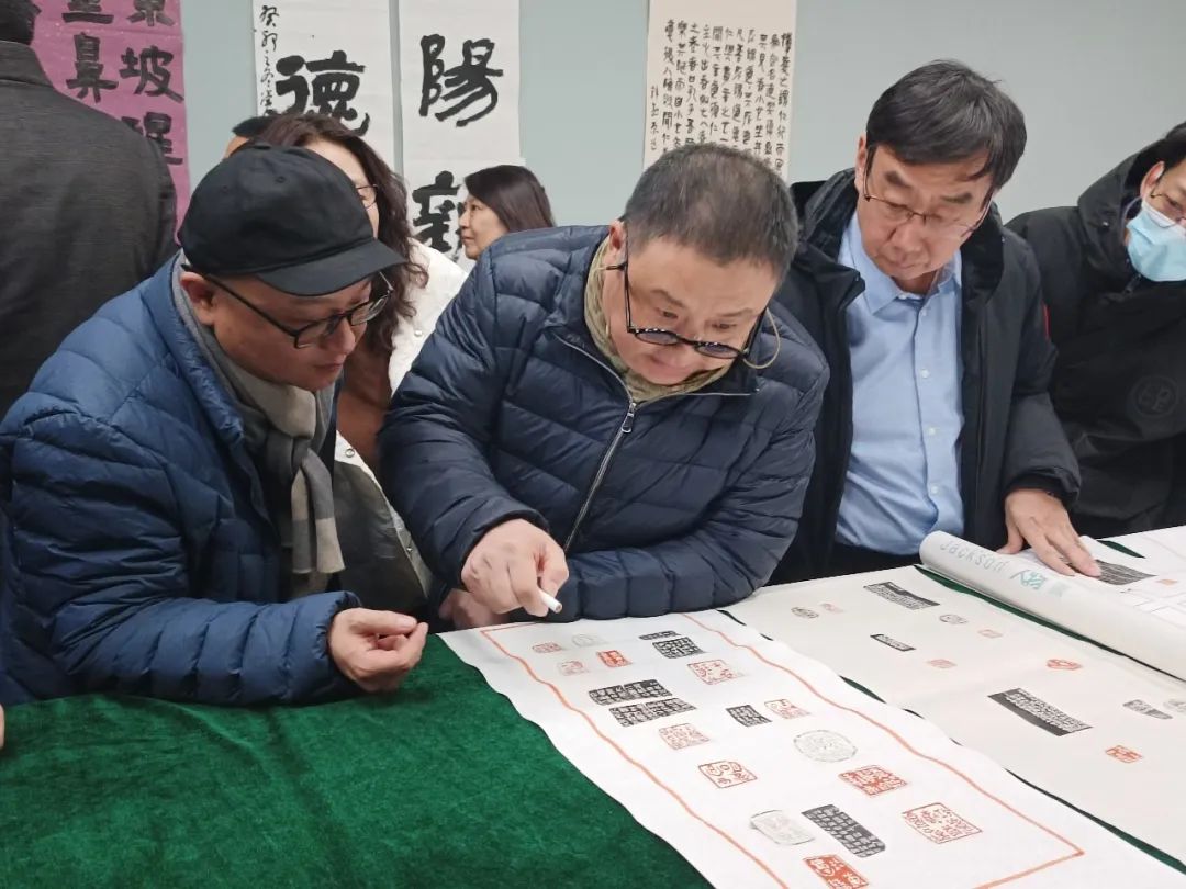 山东省书协迎接全国第十三届书法篆刻展览全省巡回看稿会（淄博站）成功举办