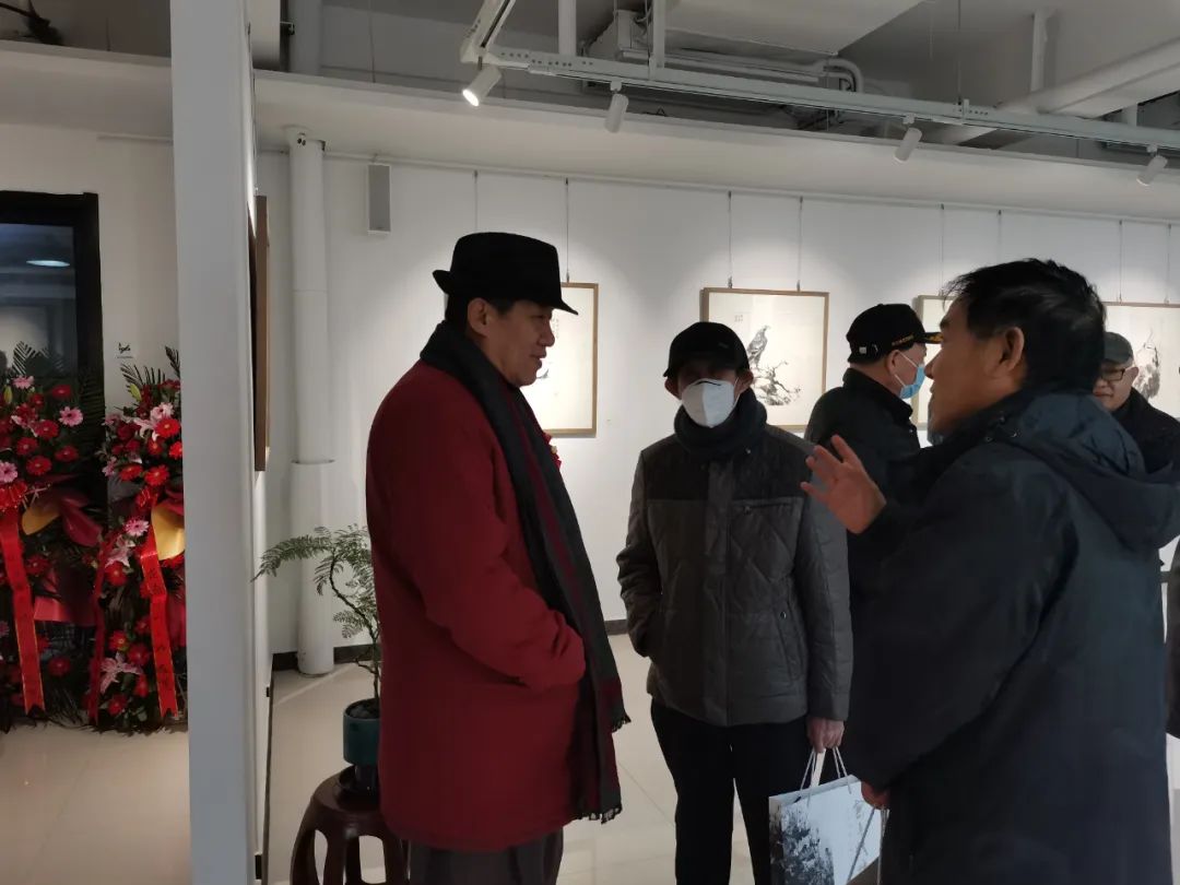 “甲子知味——张家会花鸟画作品展”昨日在滨州开幕