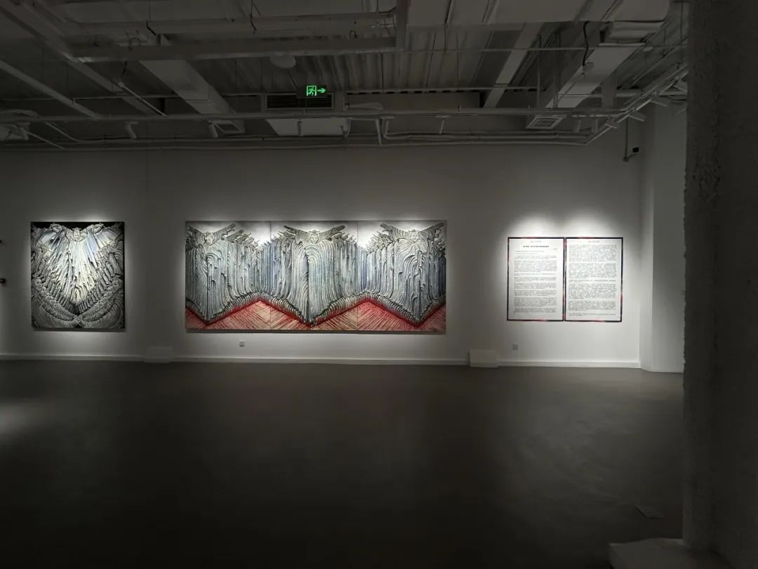 “衣冠重整：风度、意志和精神画像——王斐作品展”在北京千年时间画廊开展