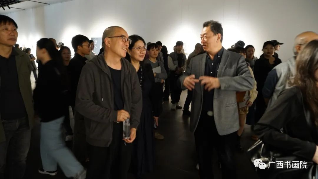 “西偏北——段正渠纸本作品展”在广西书画院美术馆开幕