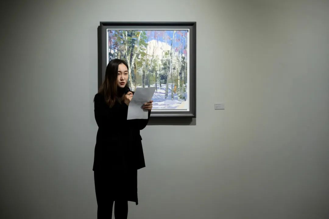 “远景与近景——袁元油画作品展”在京开幕，展期至明年1月14日