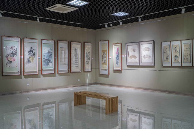 百年潍坊同志画社新老社员及乡贤作品省内巡展今日在济南盛大开幕