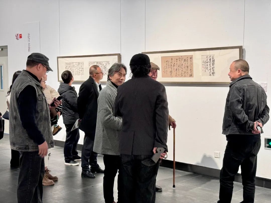 “绿野生辉——买鸿钧艺术展”在贵州美术馆隆重开幕，展期至2024年1月14日