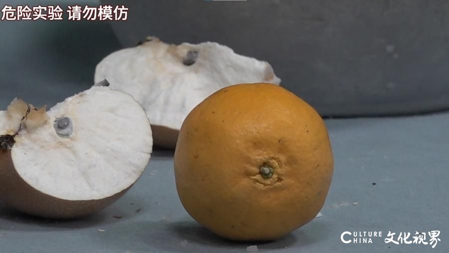 “南方小土豆”们想用冰箱自制“尔滨”冻梨？科学实验告诉你“把梨放在冷冻层，然后…...忘掉它吧！”