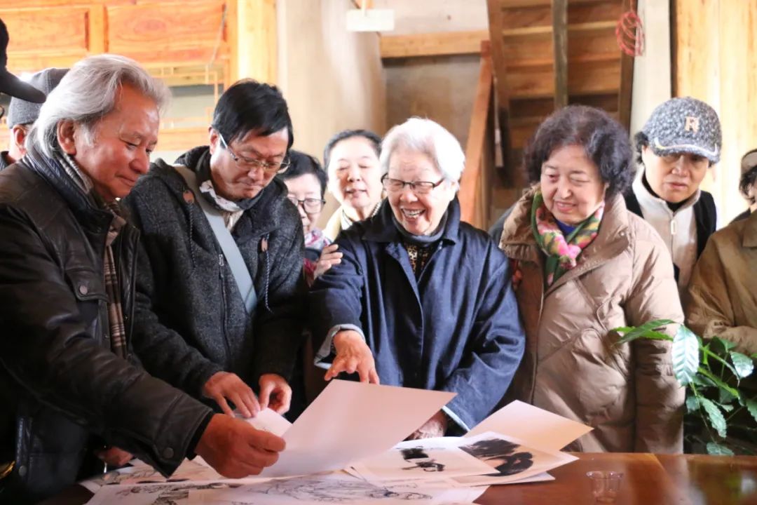 “走进云南 走进高黎贡山——山东省女画家协会作品展”在云南保山开幕，展期至1月31日