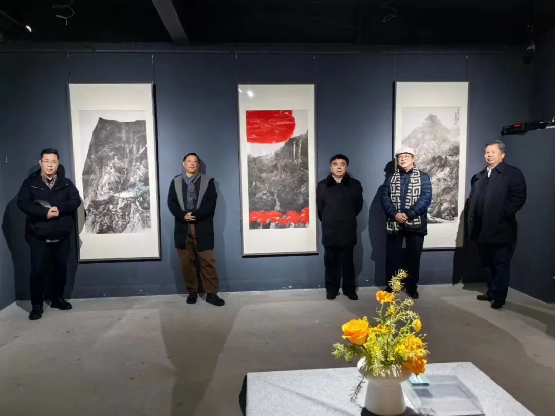 春节好眼福 |南北对画，“四时同春——赵青仲、丁建中中国画作品展”亮相苏州，展期至2月18日