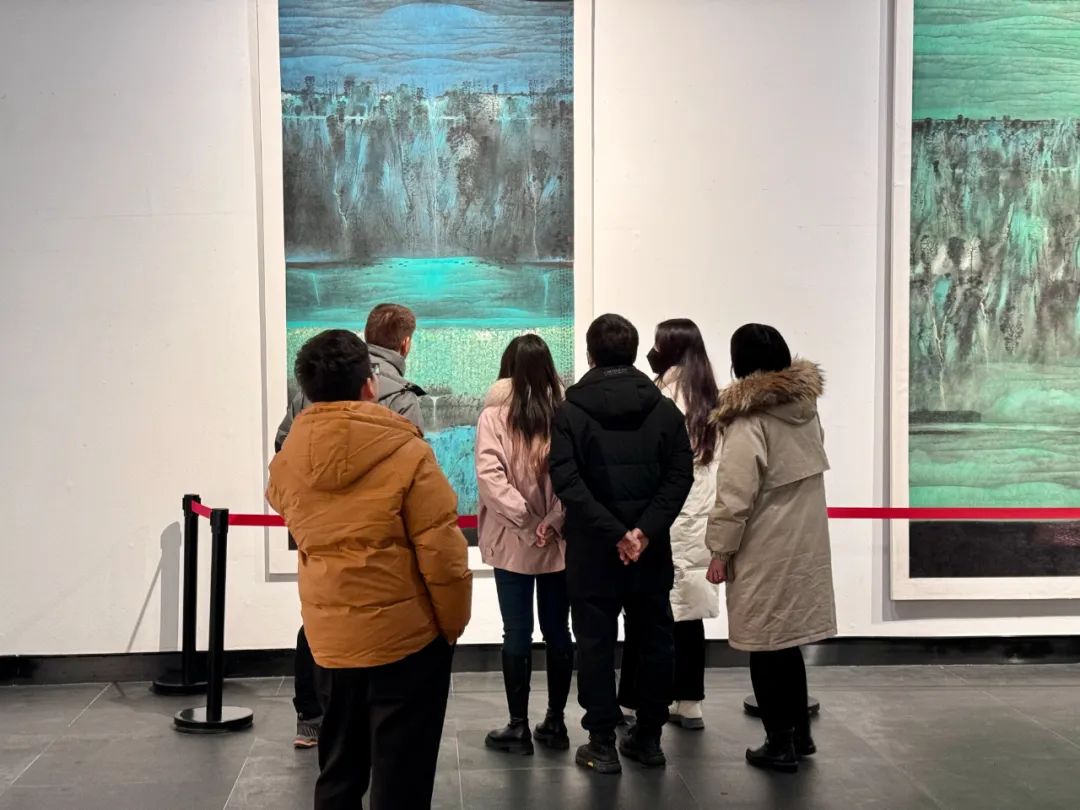 春节好眼福丨“大道不孤·天地人和——卢禹舜中国画作品展”在贵州美术馆开幕