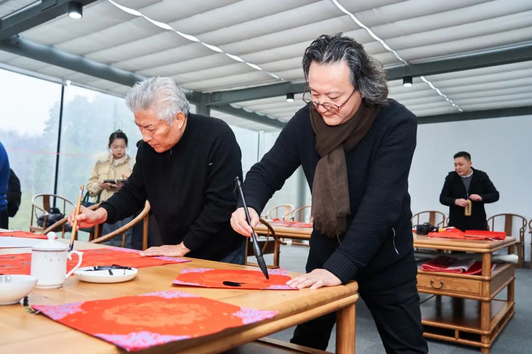 艺术惠风行动——甲辰迎新·名家送“福”雅集暨徐惠泉人物画写生作品展在苏州展出