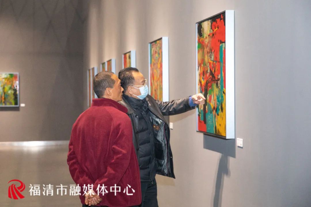 春节好眼福 | “意象的启示——唐承华艺术展暨装置作品《天边的云彩》捐赠展”昨日在福州福清市隆重开幕