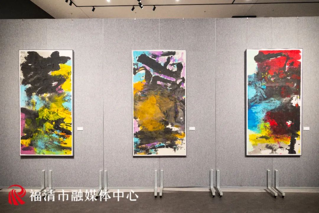 春节好眼福 | “意象的启示——唐承华艺术展暨装置作品《天边的云彩》捐赠展”昨日在福州福清市隆重开幕