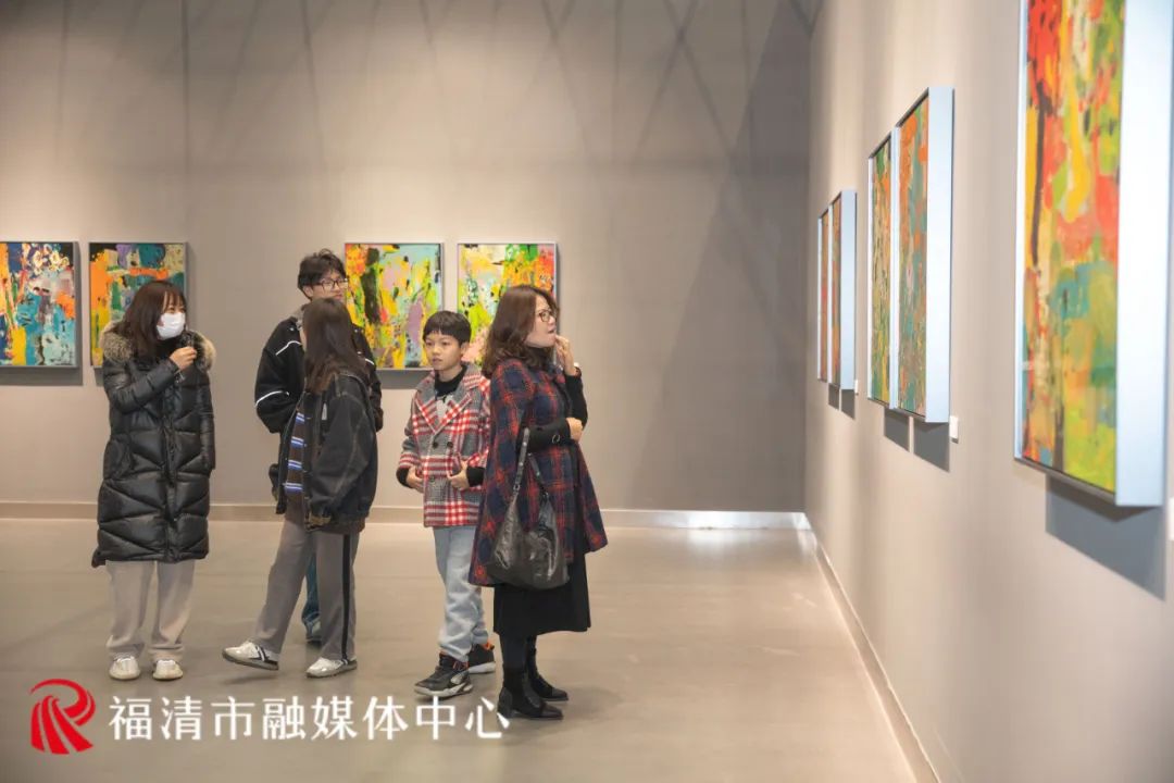 春节好眼福 | “意象的启示——唐承华艺术展暨装置作品《天边的云彩》捐赠展”昨日在福州福清市隆重开幕