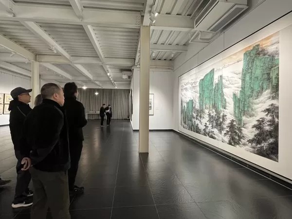 现场直击 | “大美天成·张家界——旷小津山水画展”：放眼壮美山河 抒发时代情怀