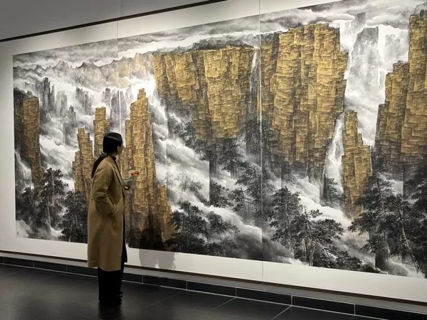 现场直击 | “大美天成·张家界——旷小津山水画展”：放眼壮美山河 抒发时代情怀