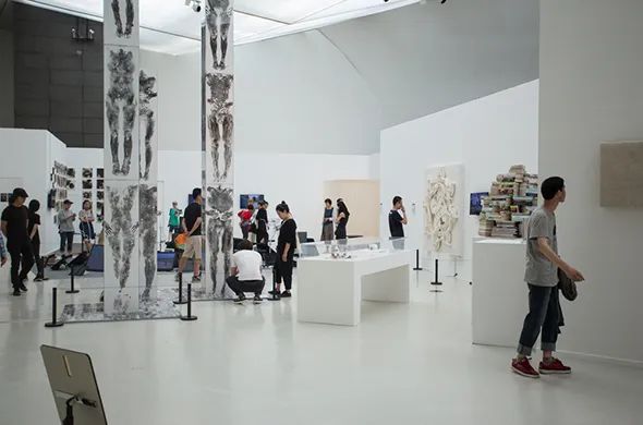 靳军：科技探索x艺术融合，央美美术馆融入新质发展