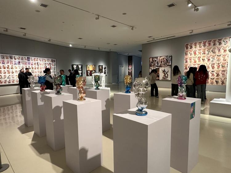 全国生成式人工智能艺术大展暨“塗龙季”第三季展览在山东美术馆隆重开幕