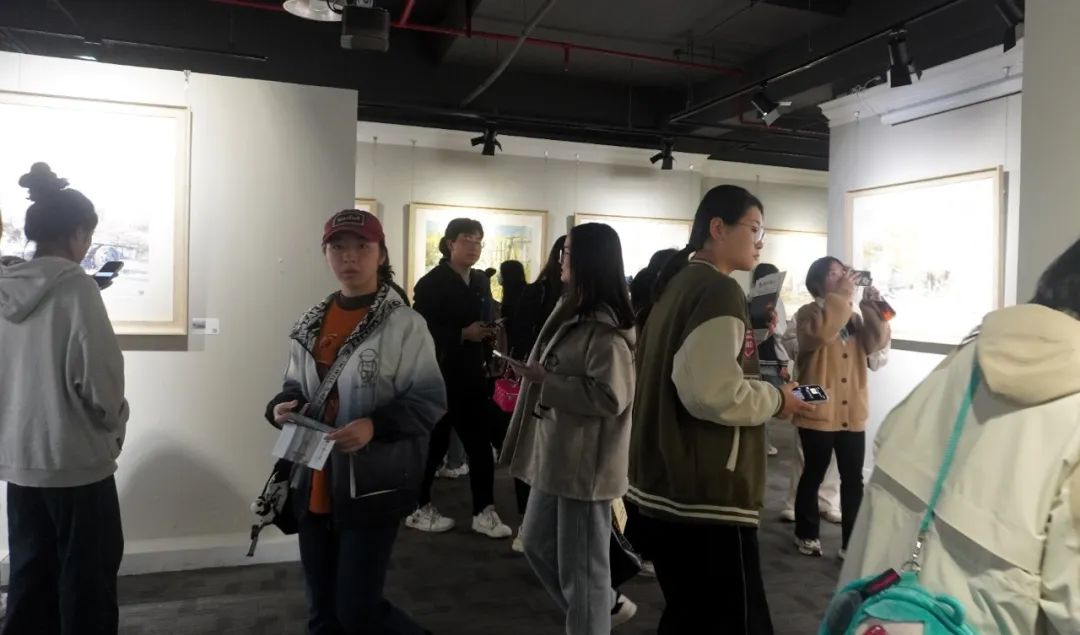 一场视觉与心灵的双重盛宴，“王可大水彩艺术展”圆满落幕