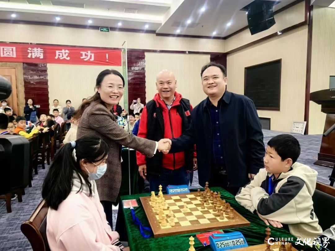 2024年“费米智能棋盘”杯山东省国际象棋等级赛在枣庄市峄城区隆重开赛