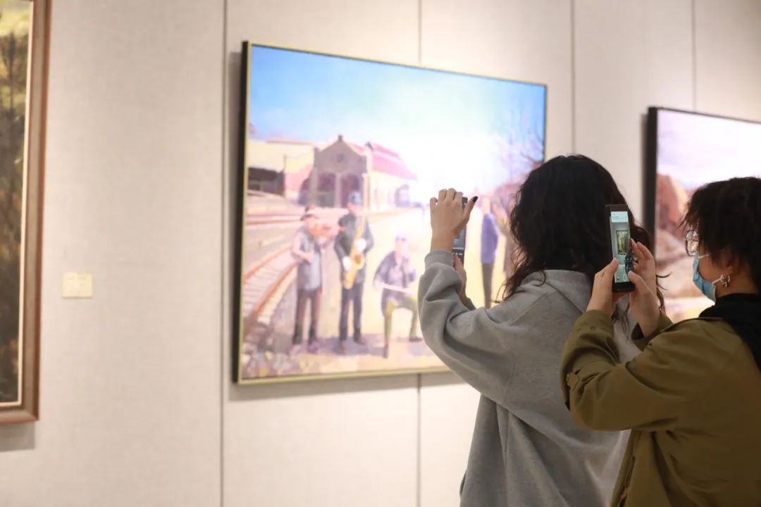第三届中国写意油画双年展在吉林艺术学院开幕，展期至4月27日